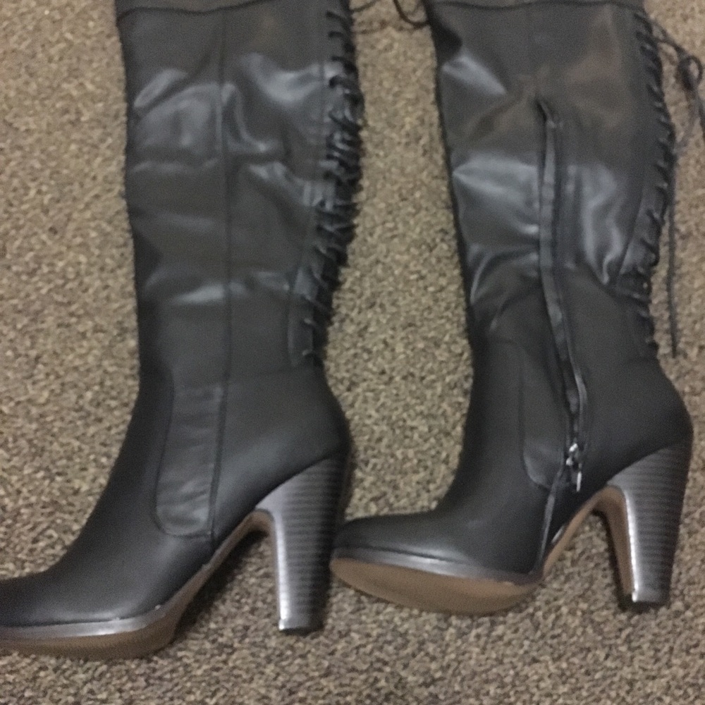 Shoedazzle Chelsi Boots